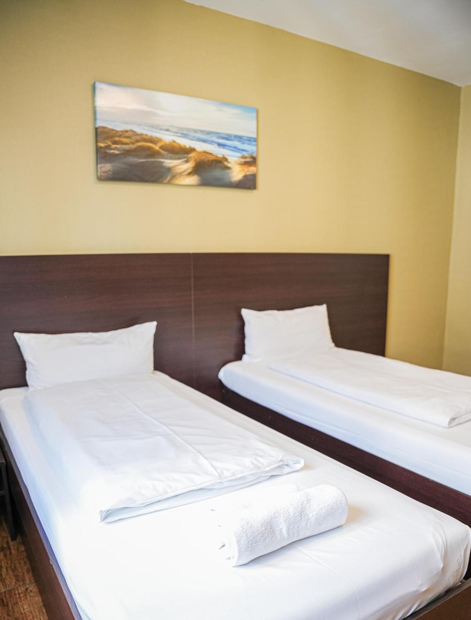 Hotel City Star Frankfurt am Main Buitenkant foto